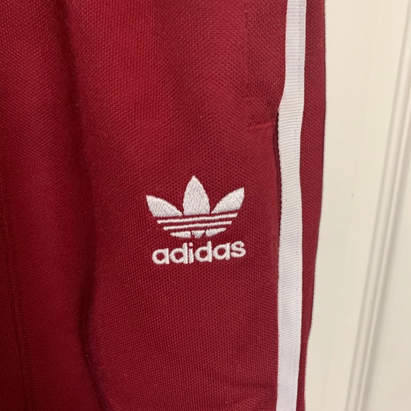 Adidas pants - Picture 2 of 3